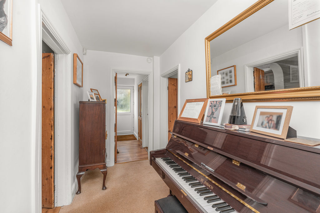 Church Street Bodicote